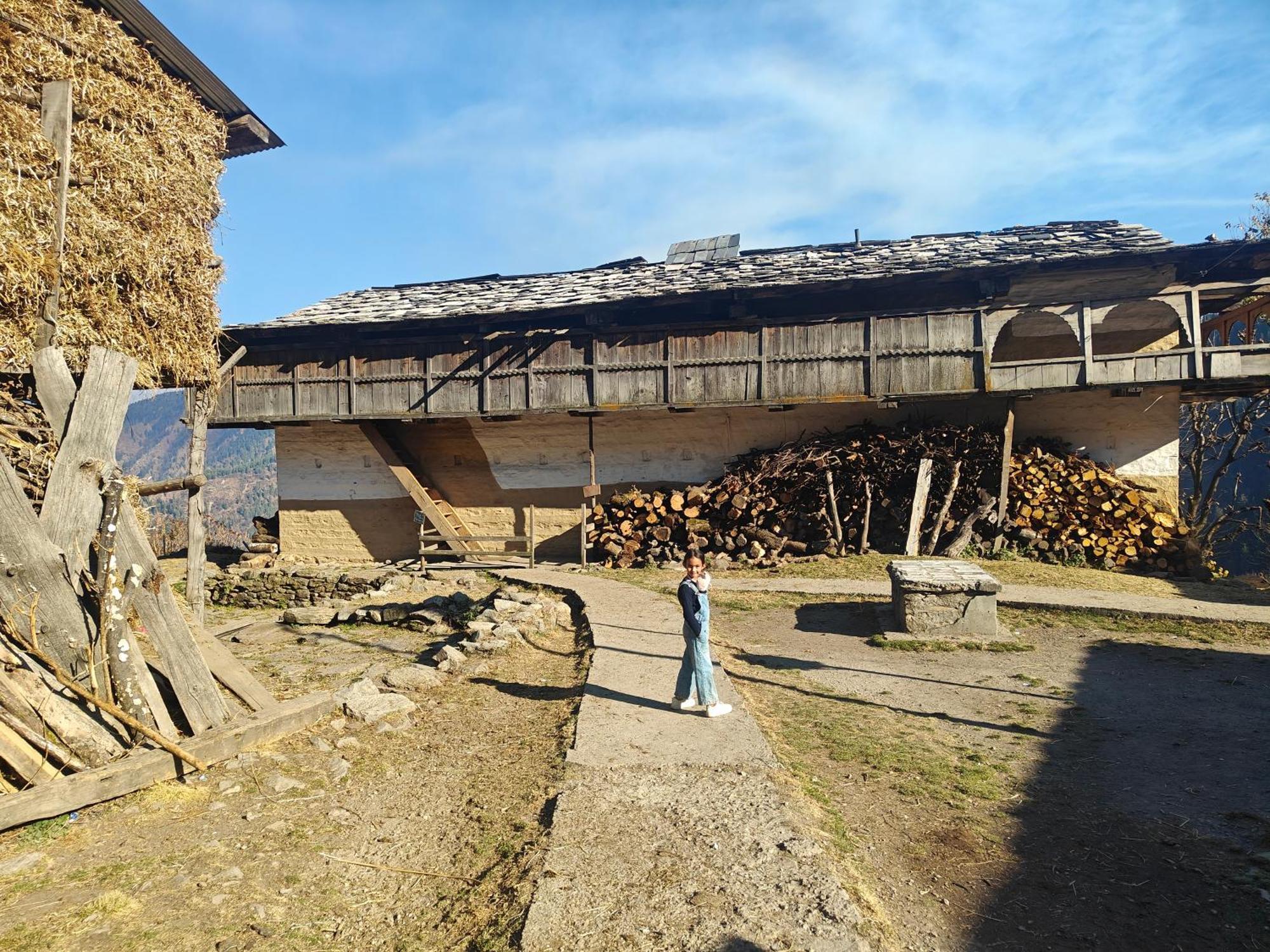 Kudrat - A Boutique Homestay- Tirthan Valley Gushaini Exterior foto