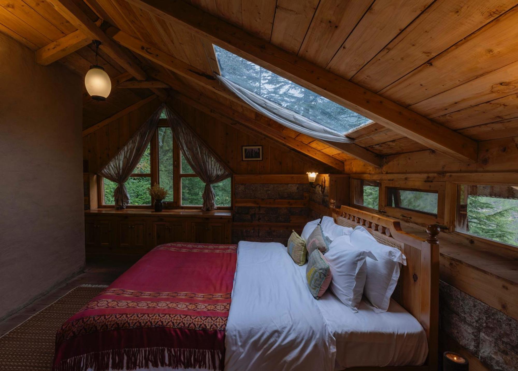 Kudrat - A Boutique Homestay- Tirthan Valley Gushaini Exterior foto